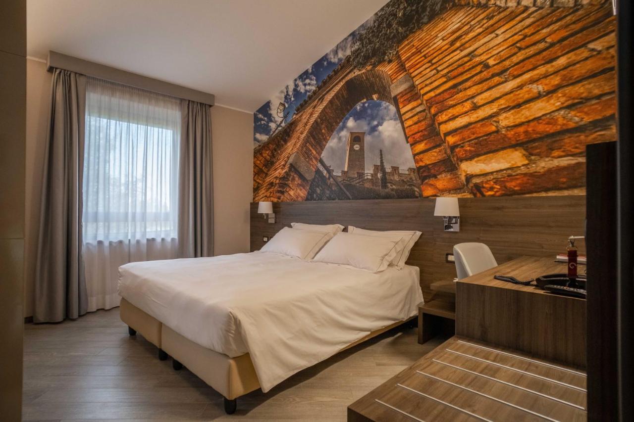 Hotel Guerro Castelvetro di Modena Dış mekan fotoğraf
