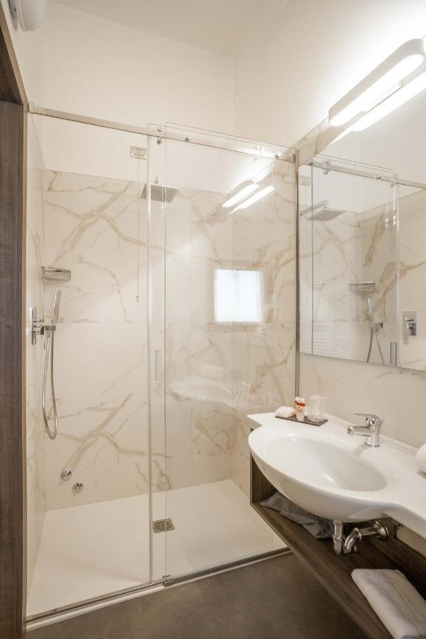 Hotel Guerro Castelvetro di Modena Dış mekan fotoğraf