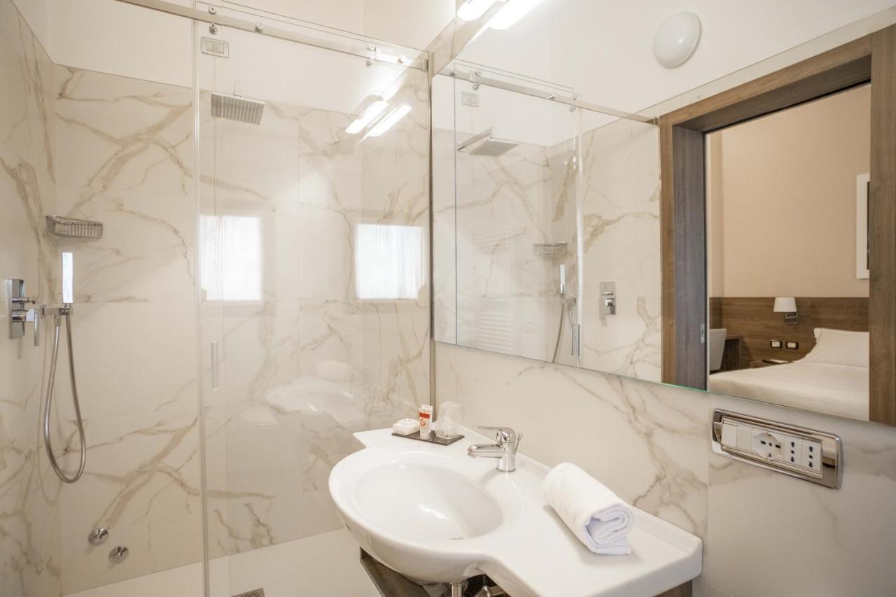 Hotel Guerro Castelvetro di Modena Dış mekan fotoğraf